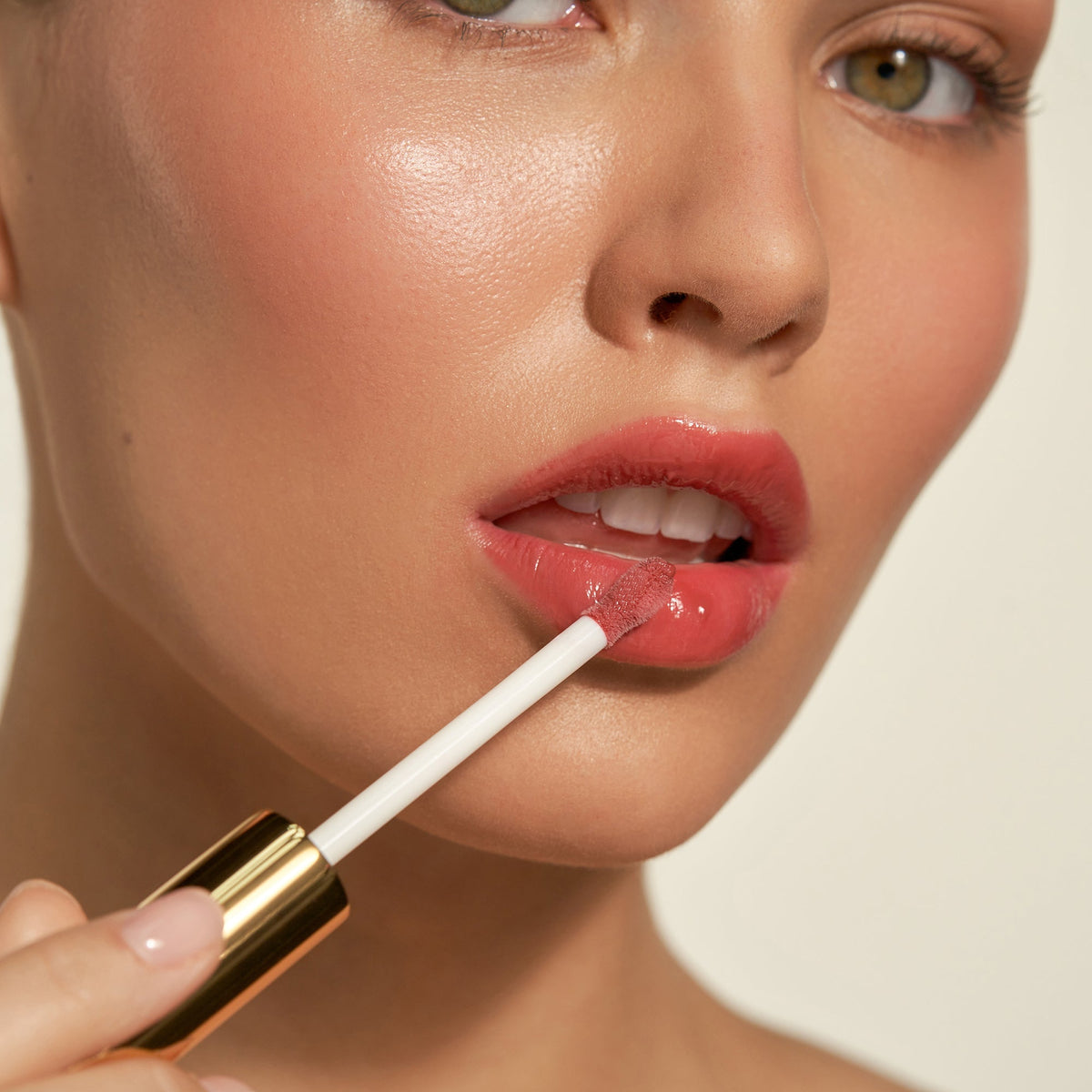 Rele-Kiss™ Moisture-Wrap Lip Gloss - Relevant: Your Skin Seen